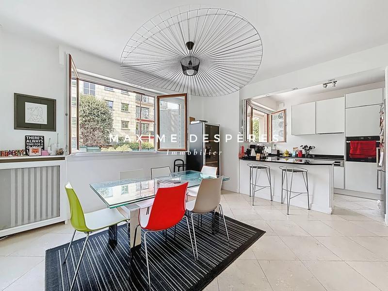 Appartement - 145 m² - 7 pièces