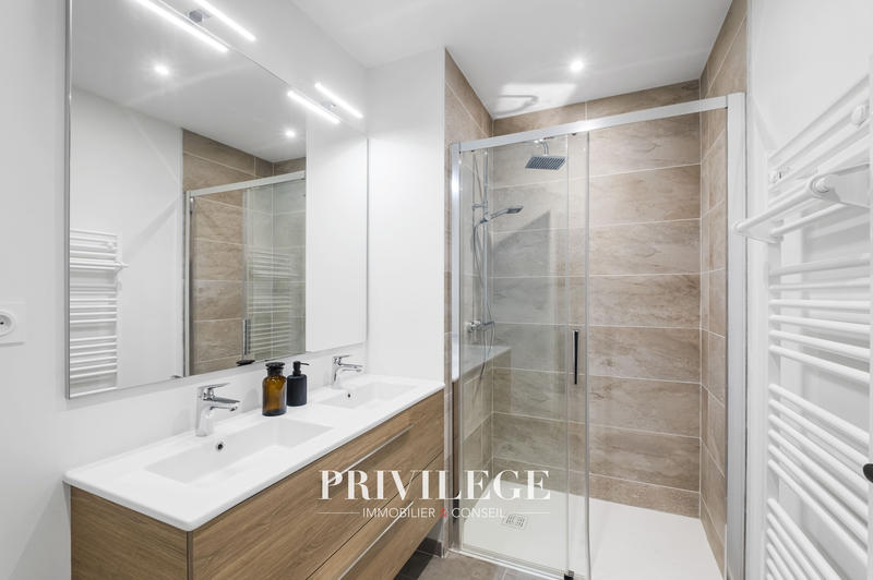 Appartement - 117 m² - 4 pièces