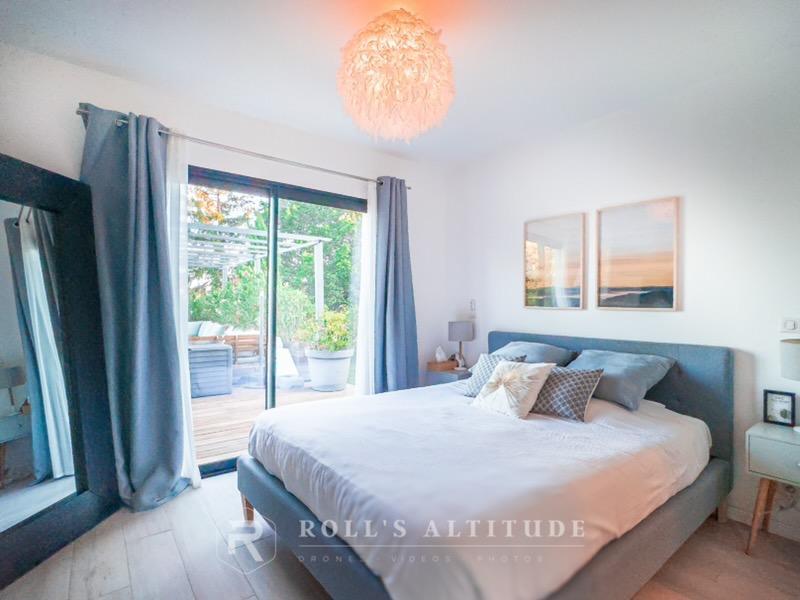 Maison - 190 m² - 8 pièces