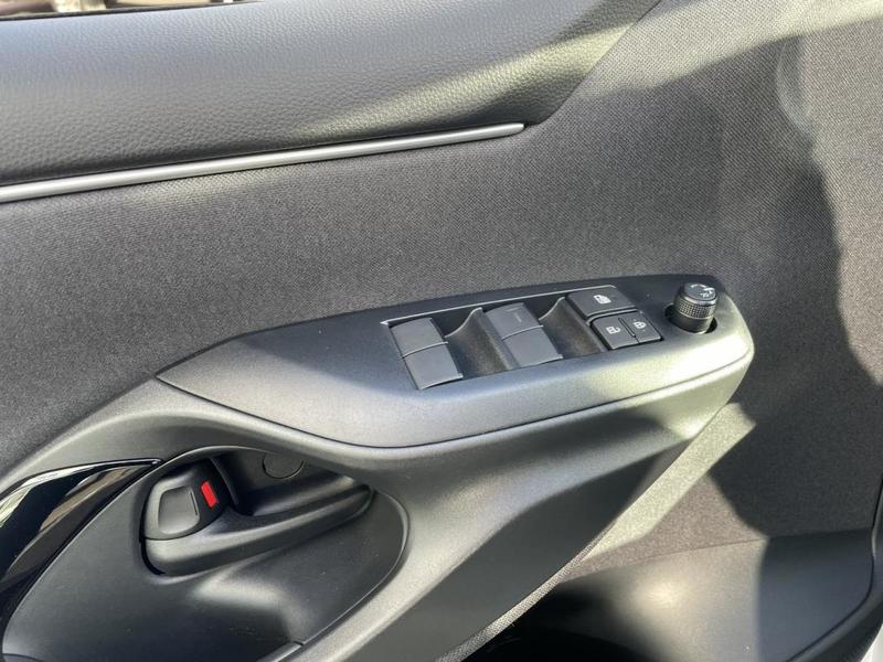 Toyota Yaris Design Hybride Garantie Constructeur 36 Mois