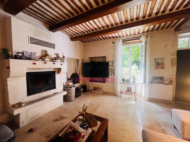 Maison - 243 m² - 8 pièces