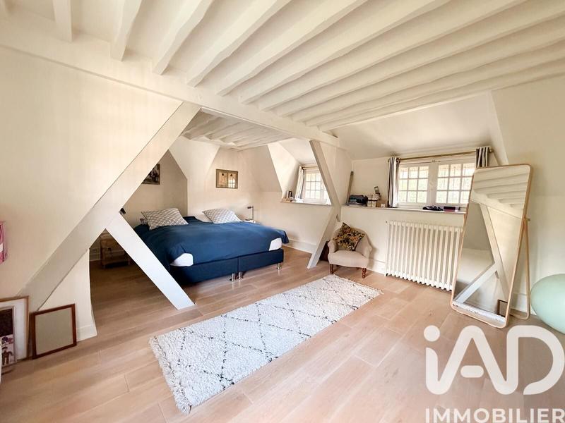 Maison - 321 m² - 10 pièces