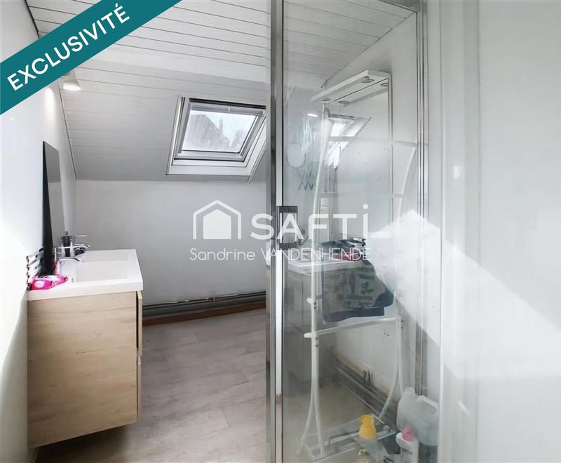 Maison - 181 m² - 10 pièces