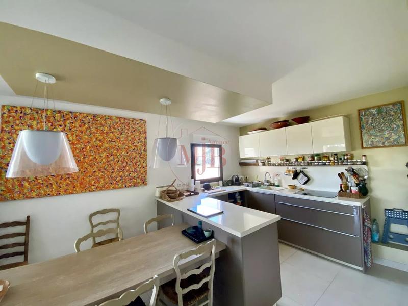 Appartement - 78 m² - 3 pièces