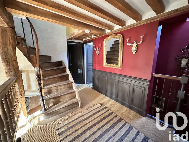 Maison - 277 m² - 8 pièces