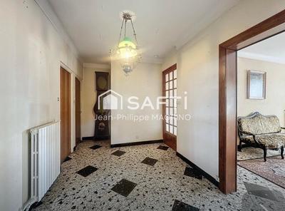 Maison - 160 m² - 5 pièces