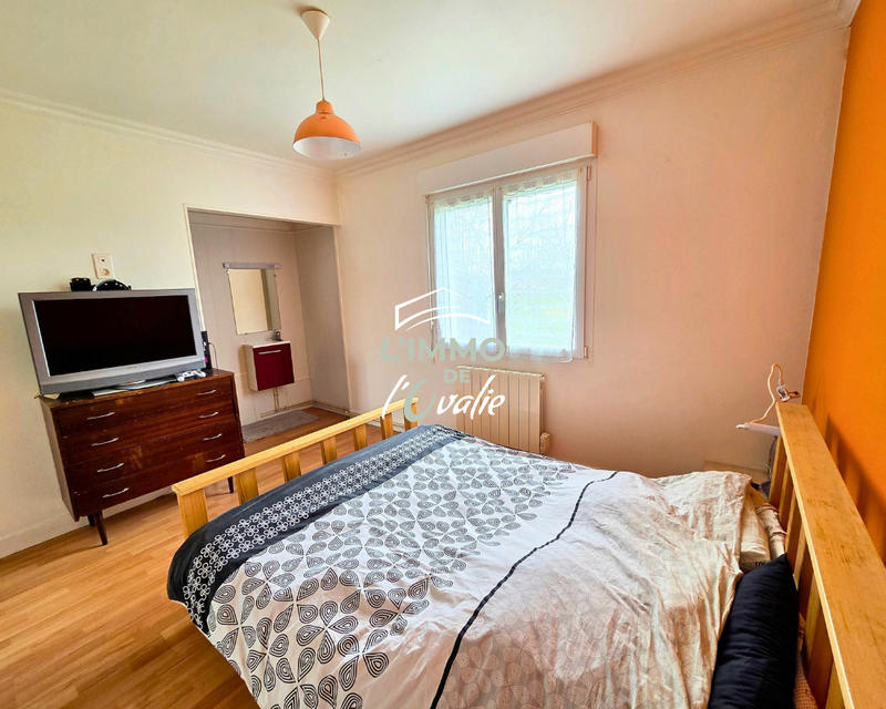 Maison - 100 m² - 6 pièces