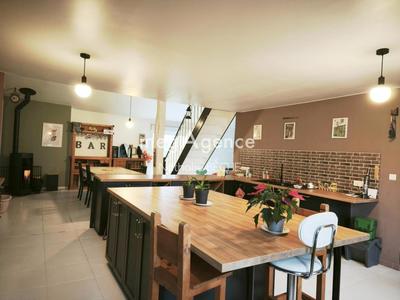 Maison ancienne - 178 m² - 6 pièces