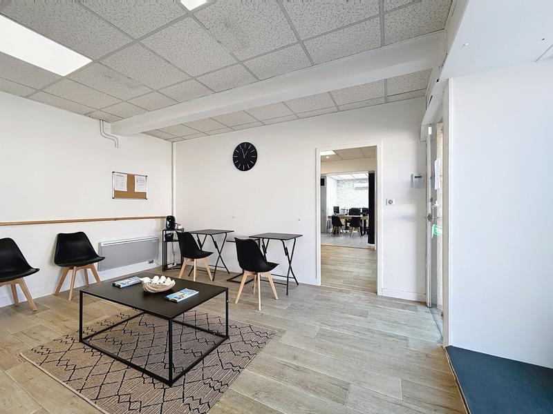 Local d'activités - 53 m² - 3 pièces