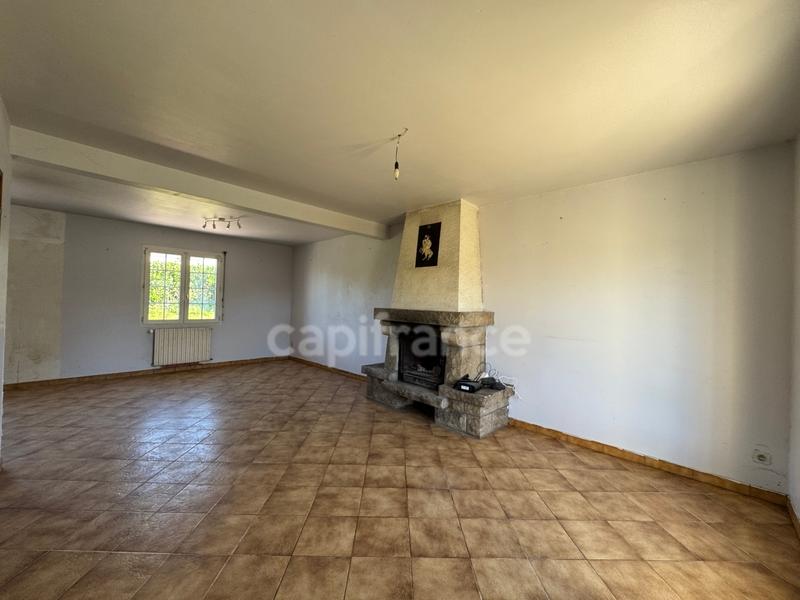 Maison - 98 m² - 5 pièces