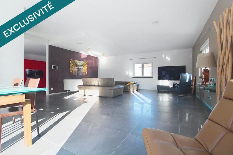 Maison - 180 m² - 6 pièces