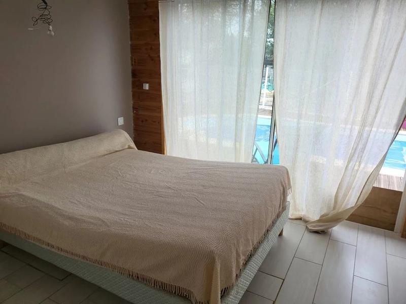 Maison d'architecte - 235 m² - 11 pièces