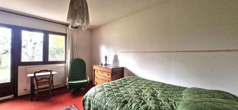 Maison - 165 m² - 10 pièces