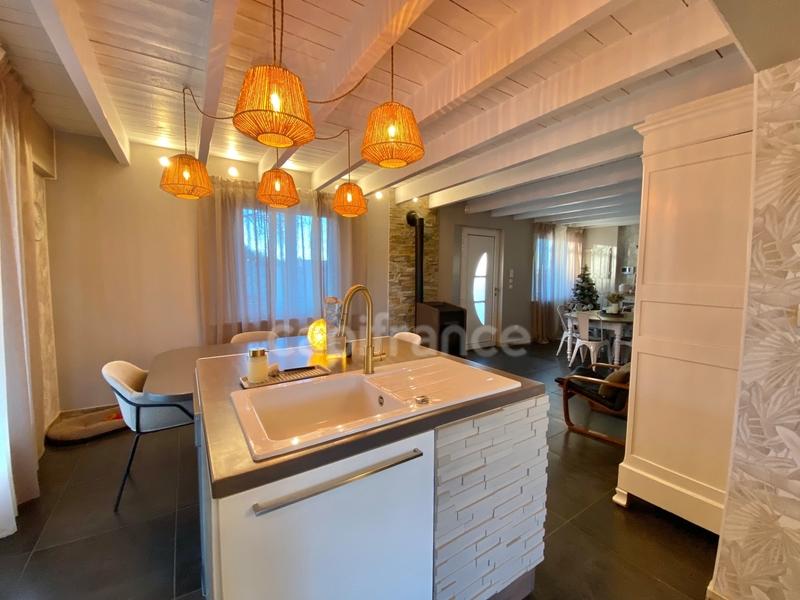 Maison - 127 m² - 6 pièces