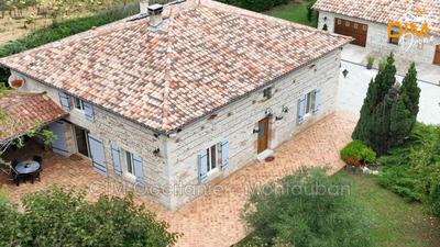 Maison - 201 m² - 6 pièces