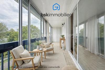 Appartement - 80 m² - 4 pièces