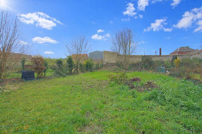 Maison - 198 m² - 6 pièces