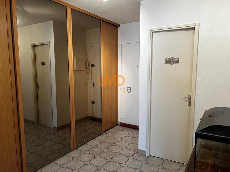 Appartement - 80 m² - 3 pièces