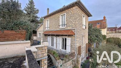 Maison - 117 m² - 5 pièces