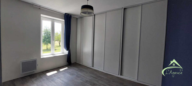 Maison traditionnelle - 100 m² - 5 pièces