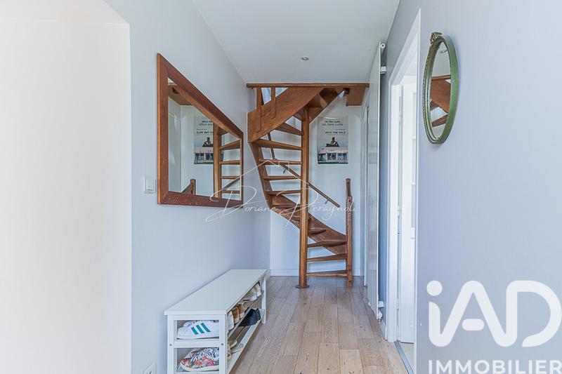 Maison - 94 m² - 4 pièces