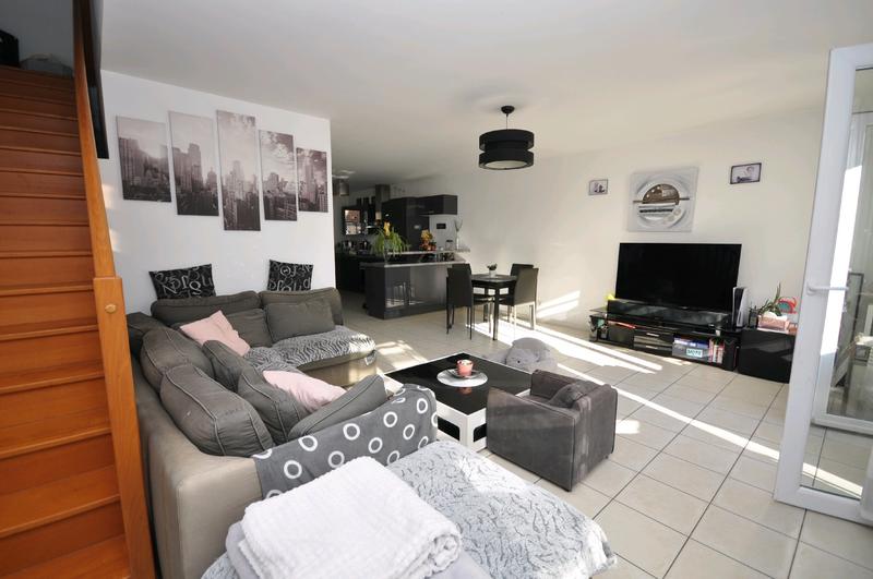 Maison - 81 m² - 5 pièces