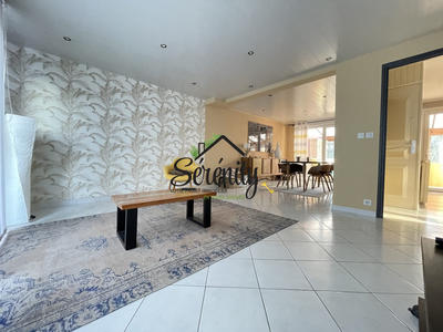 Maison - 120 m² - 6 pièces