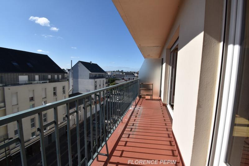 Appartement - 82 m² - 3 pièces