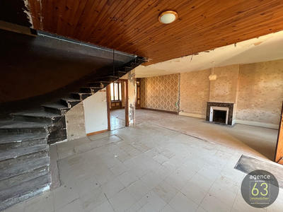 Maison ancienne - 180 m² - 5 pièces
