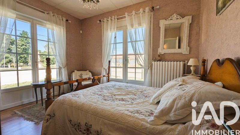 Maison - 201 m² - 5 pièces