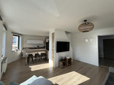 Maison - 139 m² - 6 pièces