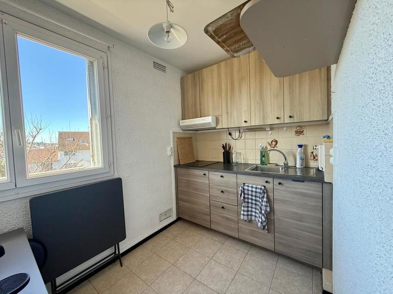 Studio - 32 m² - 1 pièce