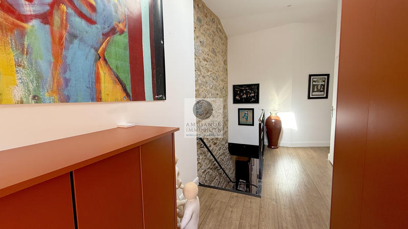 Appartement - 129 m² - 5 pièces