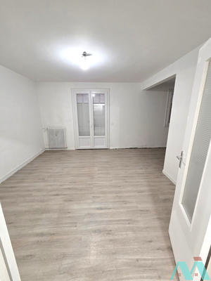 Appartement - 75 m² - 4 pièces