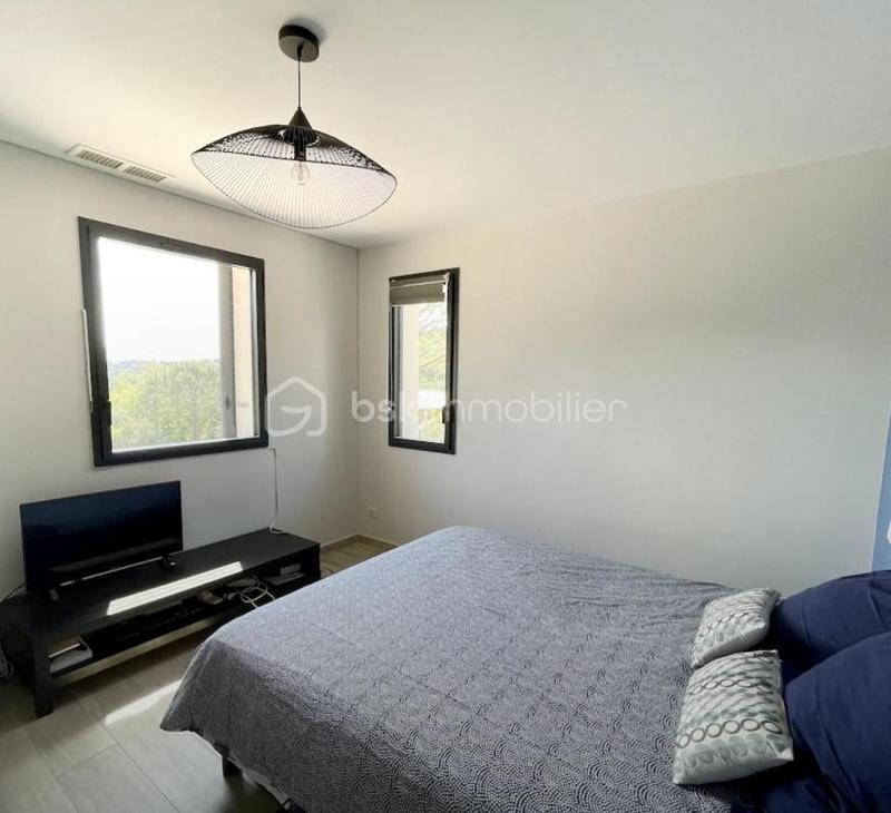 Villa - 200 m² - 6 pièces