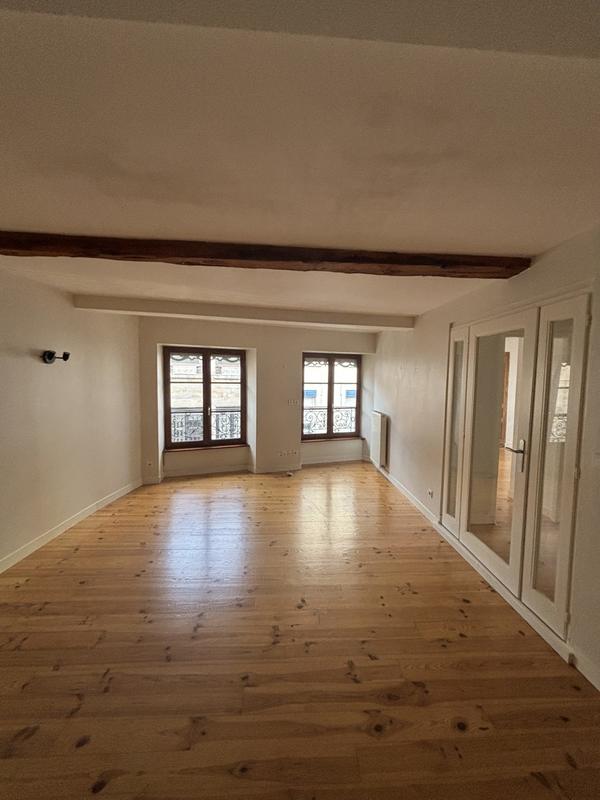 Appartement - 75 m² - 4 pièces