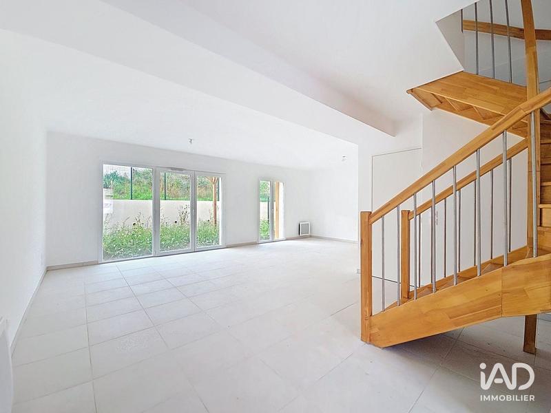 Maison - 97 m² - 5 pièces