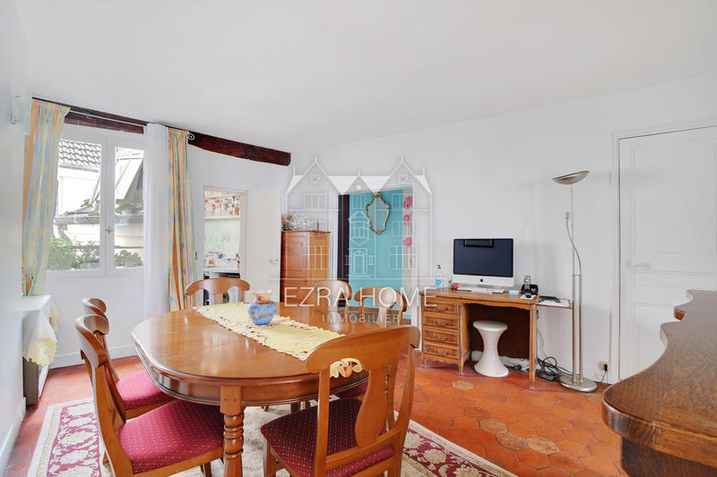 Appartement - 80 m² - 4 pièces