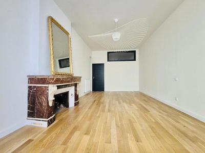 Appartement - 97 m² - 3 pièces