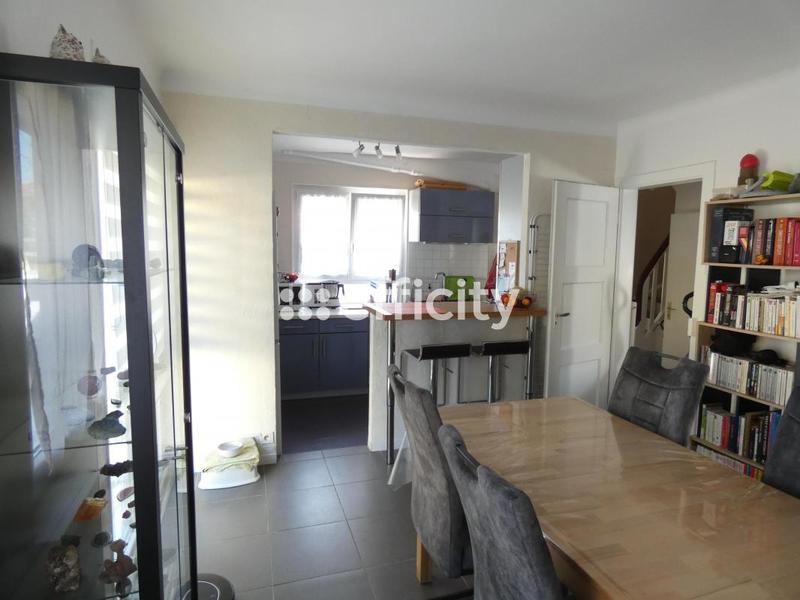 Maison - 81 m² - 4 pièces