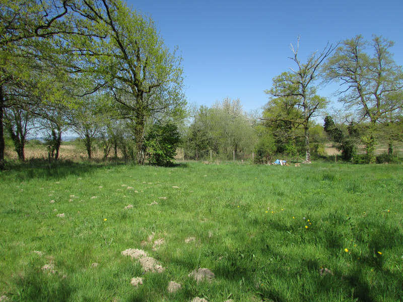 Terrain - 1 500 m²