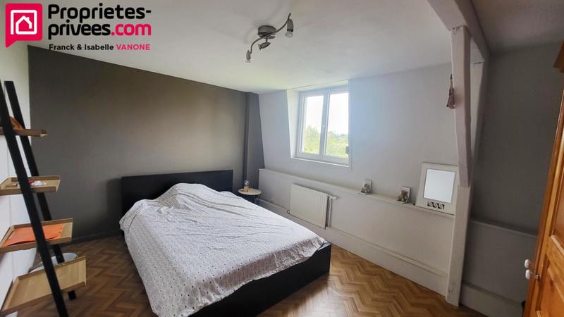 Corps de ferme - 249 m² - 11 pièces