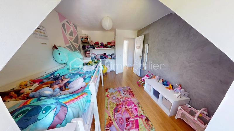 Maison traditionnelle - 114 m² - 5 pièces