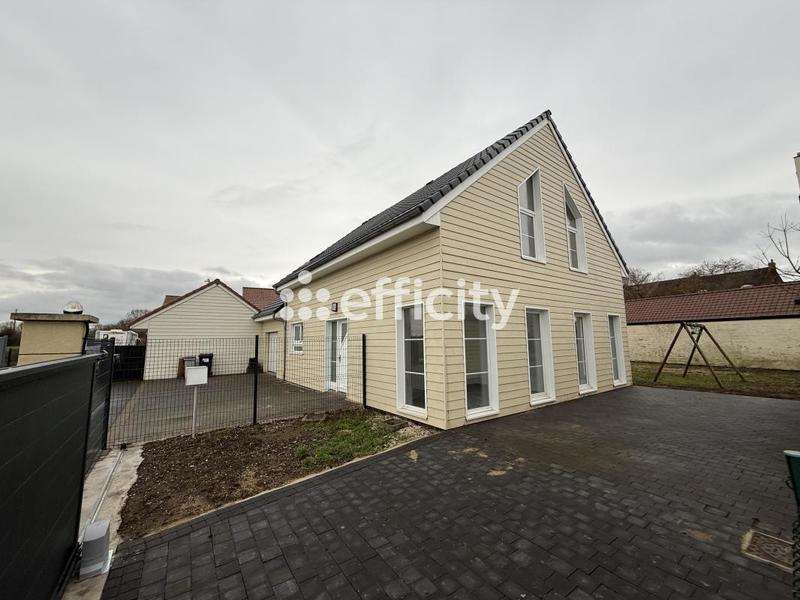 Maison - 153 m² - 8 pièces