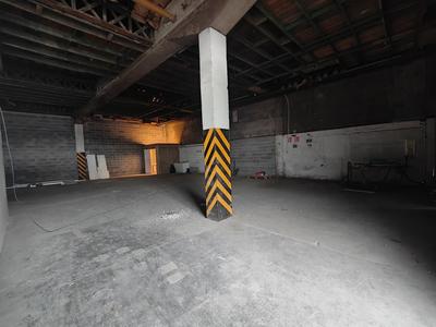 Local commercial - 261 m²