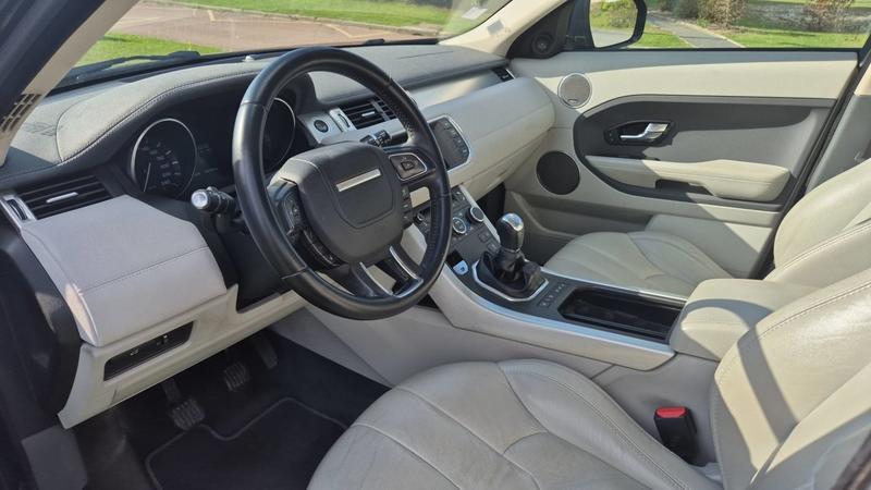 Land Rover Range Rover Evoque 2.2 Td4 150 4wd Pure