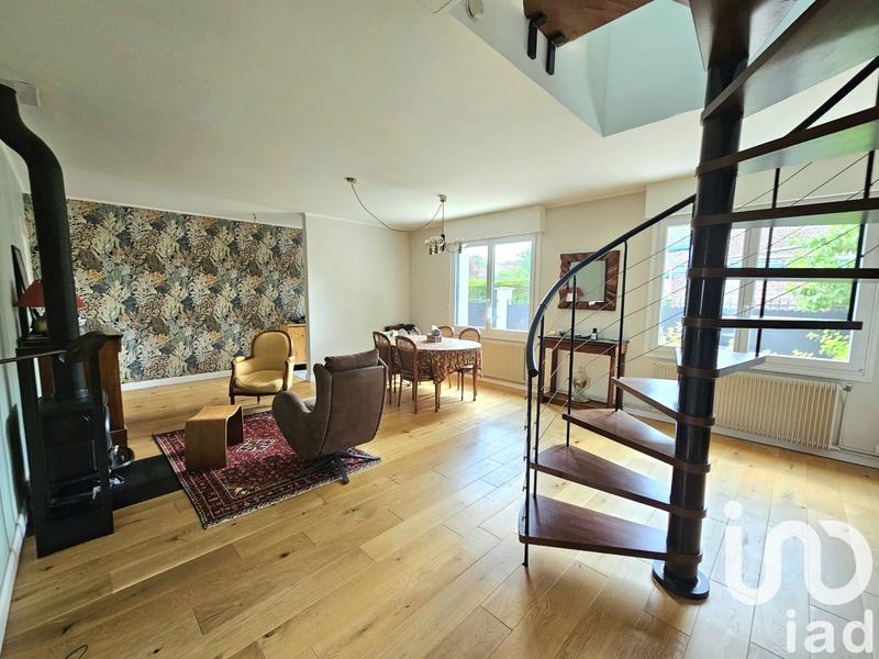 Maison - 128 m² - 5 pièces