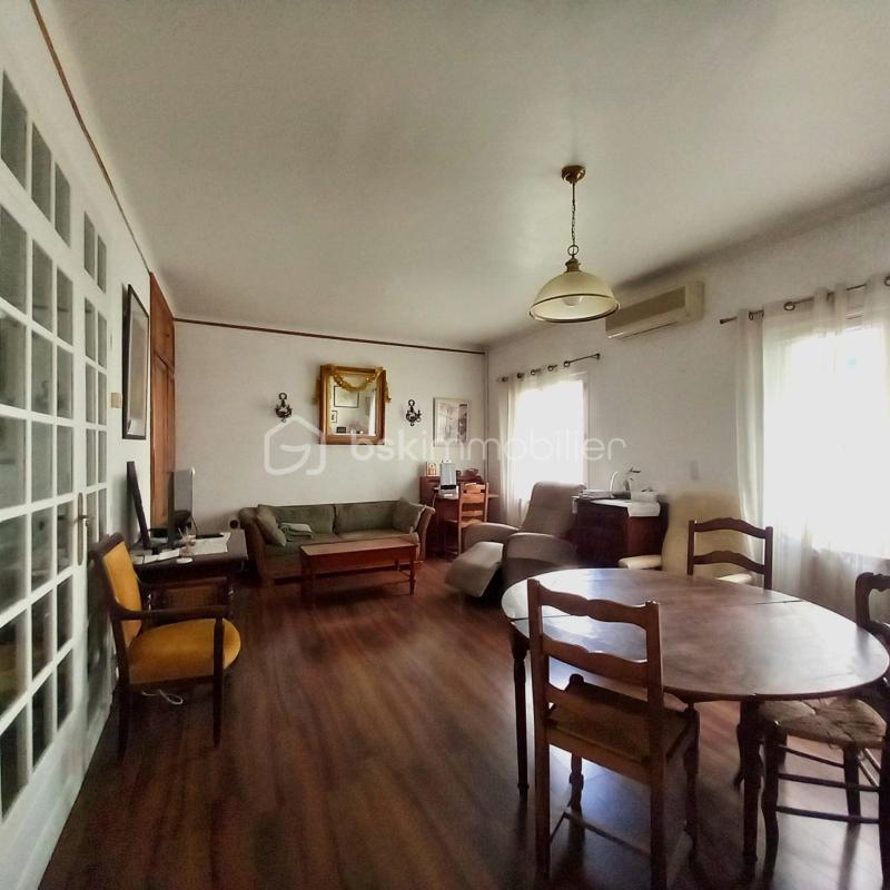 Maison de ville - 163 m² - 9 pièces