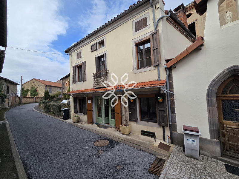 Maison - 103 m² - 5 pièces