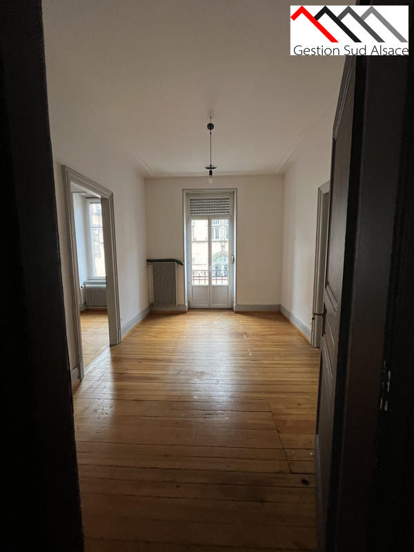 Appartement - 90 m² - 4 pièces